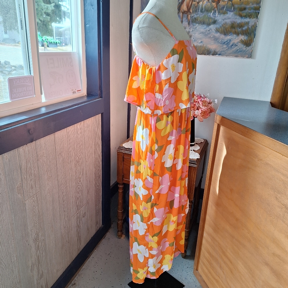 Emily Wonder Orange Floral Faux Wrap Dress, Size Large, Style#D10370, NWOT - Picture 8 of 16